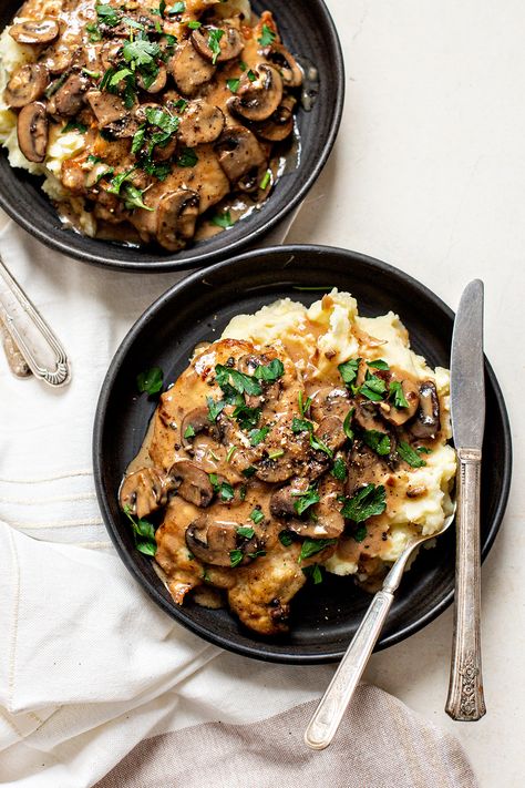 Chicken Marsala | I think a big crisp, green salad balances the boldness of the Chicken Marsala. I also like to serve it with a side of mashed potatoes. It feels so rich and comforting, yet sophisticated at the same time. And it’s perfect for a winter evening. Recipe For Chicken Marsala, Chicken Marsala With Mushrooms, Mushroom Marsala Sauce, Chicken Yakitori Recipe, Spain Recipes, Chicken Mushroom Marsala, Mushroom Marsala, Marsala Sauce, Main Food