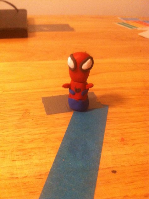 Polymer clay Spider-Man Spider Man Clay Ideas, Polymer Clay Spiderman, Spiderman Clay Art, Clay Spiderman, Clay Spider, Air Dry Clay Projects, Clay Crafts Air Dry, Modeling Clay, Tiny Things