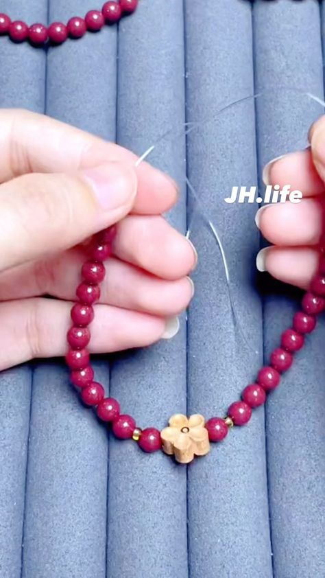 JH.Life | How to make tie knot Shop link in bio @jinhong_life | Instagram Thread Instagram, Easy Fishing Knots, Rabbit Keychain, Snake Knot, Diy Bracelets With String, Diy Jewelry Unique, Fishing Knots, Bracelet Shop, Beads Bracelet Design