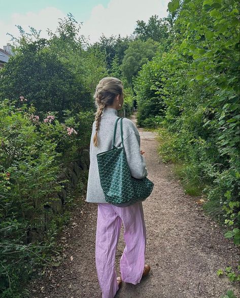 Goyard bag, forest, walk, stockholm, linen pants Green Goyard Outfit, Goyard Bag Price, Goyard Tote Price, Goyard Tote Outfit, Green Goyard, Green Bag Outfit, Goyard Tote Bag, 2024 Fits, Shoulder Bag Outfit