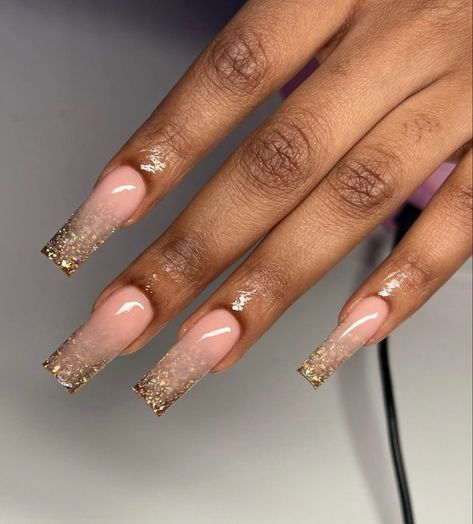 Ombre Gold Nails, Gold Ombre Nails Square, Gold Square Acrylic Nails, Square Acrylic Nails Gold, Gold French Tip Nails Long, Gold Aesthetic Nails Acrylic, Ongles Bling Bling, Gold Acrylic Nails, Acrylic Toe Nails