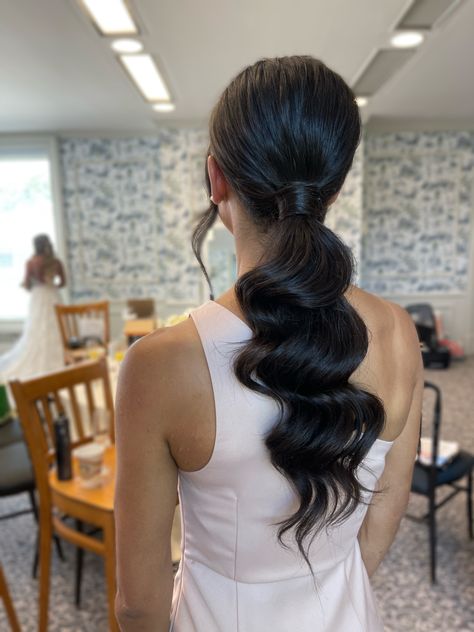 Latina Hair Styles, Classy Hairstyle, Latina Hairstyles, Bridal Ponytail, Wedding Ponytail, Low Ponytail Hairstyles, Bridal Hair Down, Shot Hair, Latina Hair