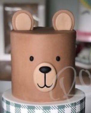 Cake Bear Baby Boy, Bear First Birthday Cake, Bear Smash Cake, Bear Cake Ideas, Bear Birthday Cake, Teddy Bear Birthday Cake, Beary First Birthday, Teddy Bear Picnic Birthday Party, Teddy Bear Birthday Party