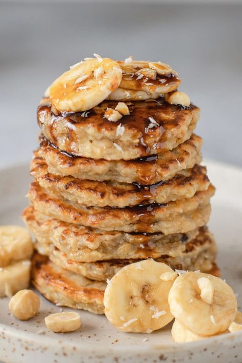 32 Popular DASH Diet Recipes You Shouldn't Miss Healthy Banana Oatmeal, Quick Easy Breakfast, Banana Oatmeal Pancakes, Dash Diet Recipes, Healthy Breakfast Recipes Easy, Clean Eating Breakfast, Oatmeal Pancakes, Healthy Banana, Clean Eating Breakfast Recipes