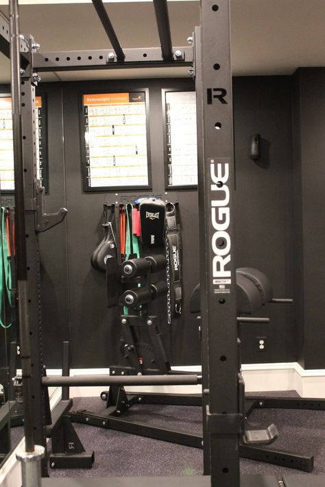 Building "The Ultimate Home Gym" the Rogue Way - Happy Haute Home Ectomorph Workout, Building A Home Gym, Home Gym Machine, Home Gym Garage, Workout No Equipment, Basement Gym, Rogue Fitness, Home Gym Design, Garage Gym