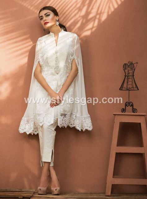 Pakistani Pakistani Cape Dresses, Organza Kurta, Cape Dresses, Pakistani Party Wear, Cape Style, Top Design Fashion, Pakistani Dress Design, Fashion Dresses Casual, Designer Dresses Indian