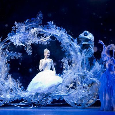 Birmingham Royal Ballet's production of Cinderella at the Birmingham Hippodrome. Elisha Willis as Cinderella © Bill Cooper ♡ www.theworlddances.com/ Cinderella Dance, Ballet Cinderella, Cinderella Photo, Cinderella Ballet, Cinderella Musical, Cinderella Broadway, Cinderella Aesthetic, Australian Ballet, Cinderella Carriage