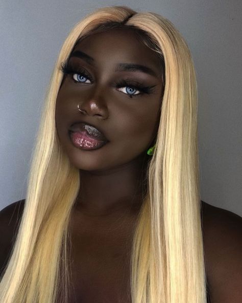 Blonde Asian Hair, Dark Skin Blonde Hair, Going Blonde, Champagne Blonde, Straight Blonde Hair, Dark Skin Beauty, Human Virgin Hair, Dark Skin Women, Looks Black