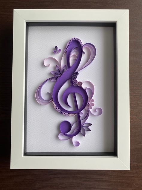 Paper Quilling For Beginners, Music Teacher Gift, Art Quilling, Desain Quilling, Quilled Paper Art, Paper Quilling Patterns, Quilled Creations, Music Teacher Gifts, Quilling Craft