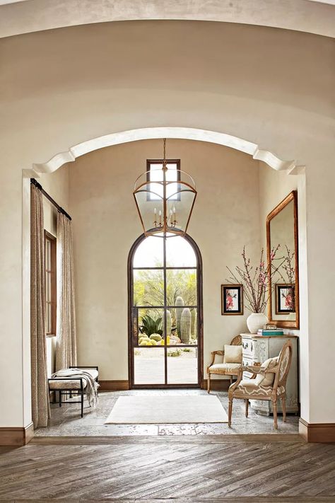 22 Foyer Ideas for a Bold, Beautiful Entry Grand Entryway Foyers, Large Foyer Ideas Entryway, Entryway Luxury, Luxury Foyer, Grand Foyer Entrance, White Foyer, Transitional Entryway, Traditional Foyer, Foyer Ideas Entryway