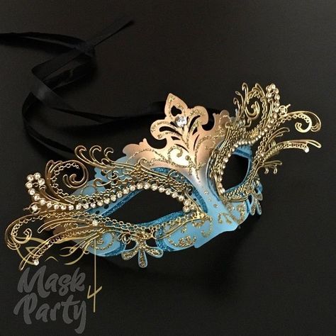 Blue Masquerade Masks, Masquerade Ball Outfits, Gold Masquerade Mask, The Mask Costume, Makeup At Home, Venetian Masquerade Masks, Ball Mask, Venetian Masquerade, Mask Masquerade