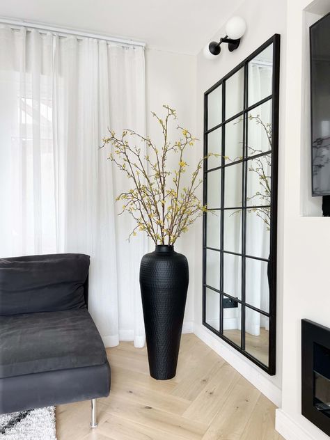 Large Vases Decor Ideas Living Rooms, Vases Decor Living Room, Large Vases, Large Floor Vase, Tall Floor Vases, Vase Tall, Brown Vase, Vase Large, Tall Vase