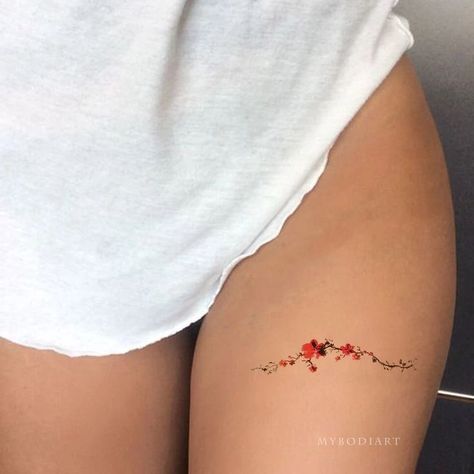 Small Thigh Tattoo, Thighs Tattoo, Small Thigh Tattoos, Upper Thigh Tattoos, Delicate Tattoos For Women, Leg Tattoo Ideas, Tattoo On Leg, Feminine Watercolor, Floral Thigh Tattoos