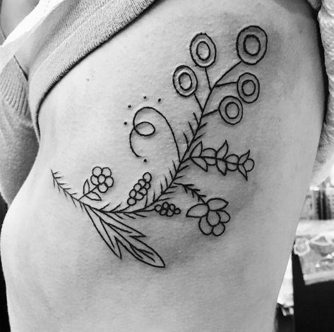 Gizhiiwe is an Anishinaabe tattoo ... Indigenous Flower Tattoo, Anishinaabe Tattoo, Metis Tattoo, Beadwork Tattoo, Ojibwe Tattoo, Ojibwe Floral, Native Beauty, Floral Beadwork, Ink Therapy