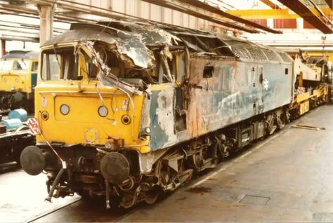 Railway Memories Through The Years - RailwayBlogger Locomotive Engine, Train Crash, Great Western Railway, Finsbury Park, British Rail, Great Western, Train Pictures, Diesel Locomotive, Steam Locomotive