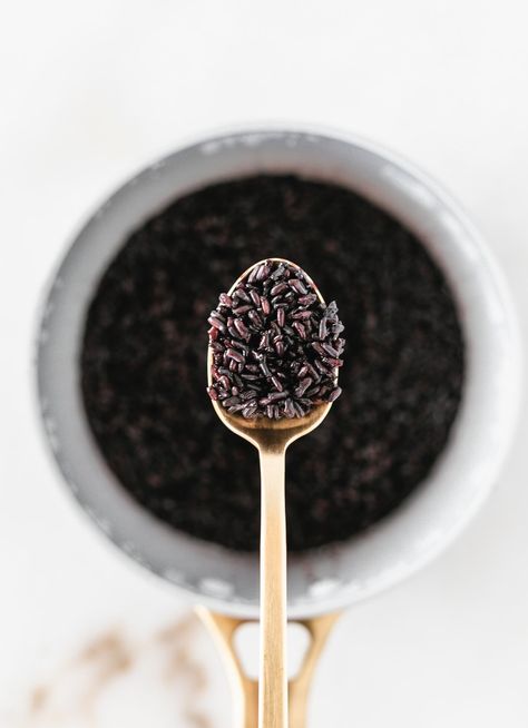 Black rice (also called forbidden rice or purple rice) is easy to cook with these simple instructions for the stovetop or Instant Pot! Cooking Black Rice, Brown Rice Cooking, Forbidden Rice, Purple Rice, Whole Grain Rice, Dry Rice, Rice Varieties, Rice Porridge, Leftover Rice