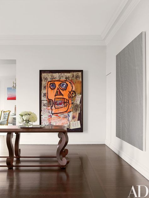 Vicente Wolf Refreshes a Prewar Manhattan Apartment With Eclectic Art | Architectural Digest Vicente Wolf, Jm Basquiat, Wolf Designs, Contemporary Entryway, Art Placement, Manhattan Apartment, Foyer Decor, Foyer Decorating, Wolf Design