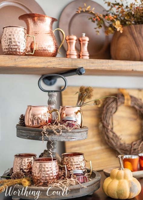 An assortment of copper decorating ideas for fall. #copperdecor #copperaccents #coppercolor #copperpatina #falldecorideas #falldecoratingideas #floatingshelves #diyshelves #rusticshelves #wallshevles #shelfdecor Copper Decoration Ideas, Copper Fall Decor, Copper Decor Accents, Decorating With Copper, Copper Autumn, Copper Home Decor, Copper Bedroom, Home Decor Copper, Copper Fall