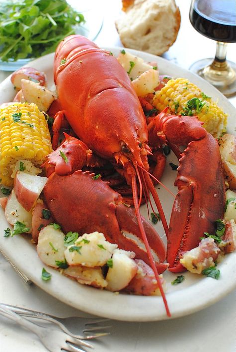 Farming For Beginners, Potatoes And Corn, Fresh Lobster, Shellfish Recipes, Lobster Recipes, Cooking Seafood, The Lobster, Seafood Dinner, Seafood Dishes