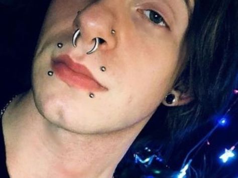 Canine Bites, Angel Bites Piercing, Canine Bites Piercing, Angel Bites, Ashley Piercing, Snake Bite Piercing, Medusa Piercing, Cool Piercings, Lower Lip