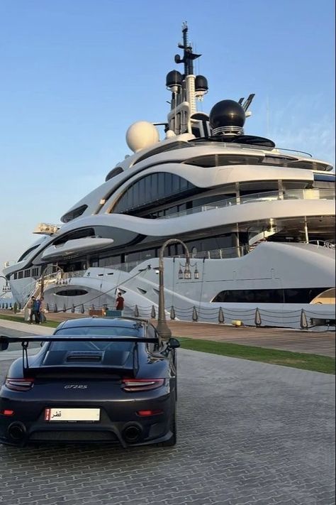 Yatch Aesthetic Photos, Yacht Life, Luxury Yacht, Rich Lifestyle, Luxury Lifestyle Dreams, Luxe Life, Luxury Aesthetic, Classy Cars, Future Lifestyle