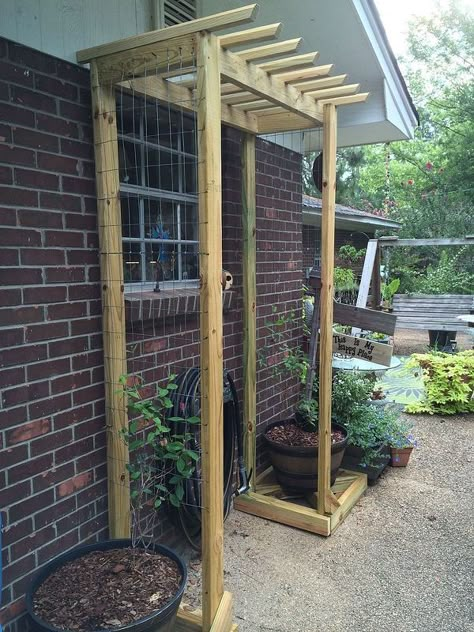 garden ideas trellises inexpensive, diy, gardening, outdoor living, kitchen window trellis Shed Inspiration, Window Trellises, Arbors Trellis, Diy Garden Trellis, Cheap Pergola, Diy Trellis, Garden Vines, Garden Arbor, Trellis Design