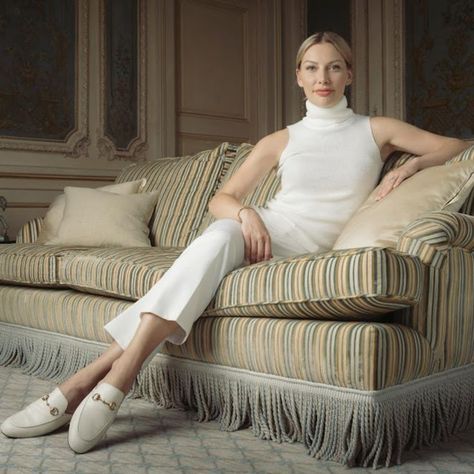 Elegant Flamboyant, Elegant Feminine Seductive Style, Ethereal Dramatic, Dramatic Essence, Anna Bey, Downtown Outfits, White Chic, Chic Fall Outfits, Modern Feminine