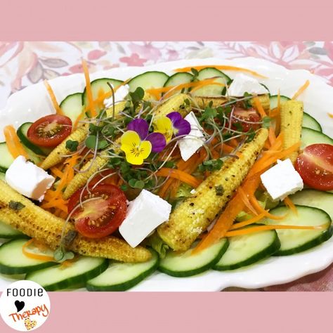 Salad With Grilled Baby Corn Baby Corn Recipe, Salads Healthy, African Spices, Salad Box, Cut Baby, Baby Corn, Light Meals, Corn Recipe, Meals Recipes