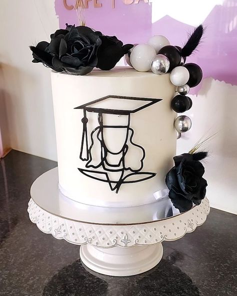 🎓✨ Graduation Season is here! ✨🎓 Celebrate this incredible milestone with a stunning, custom-made graduation cake from Leonas Cakery! 🎉 Whether you're honoring a new graduate or hosting a special celebration, our cakes are designed to make the moment even sweeter. Choose from classic cap and diploma designs, elegant tiered cakes, or bring your unique ideas to life—our decorators are here to create something truly memorable. 🎂📜🧑‍🎓 🌟 Ready to order? Drop us a message, give us a call, or visi... Cap And Diploma, Cake Unique, Diploma Design, Graduation Cake, Graduation Cakes, Tiered Cakes, Unique Ideas, How To Memorize Things, The Incredibles