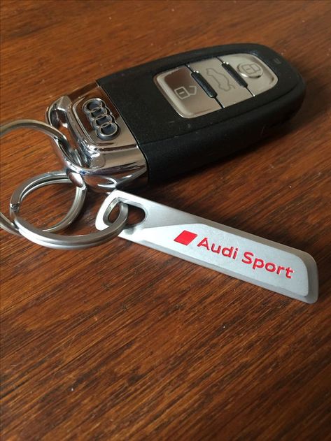 Audi Keys, Car Alarm, Key Photo, Audi Sport, Audi Rs, Driving Pictures, Audi Cars, Internet Business, Jet Ski