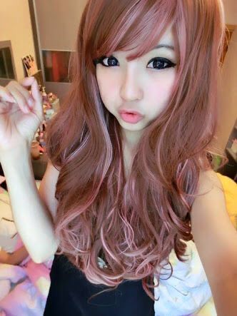 Gyaru With Dark Hair, Fluttershy Hair, Haircut References, Brown And Pink Hair, Gyaru Hair, Ash Pink, Japanese Hairstyles, Pink Blonde Hair, 2018 Style