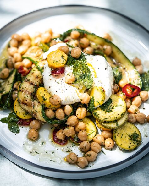 Zucchini, Chickpea, and Burrata Salad - Stefano Faita Zucchini Chickpea, Zucchini Rounds, Zucchini Pickles, Healthy Beans, Burrata Salad, Mint Salad, Hearty Salads, Charcuterie Platter, Healthy Veggies