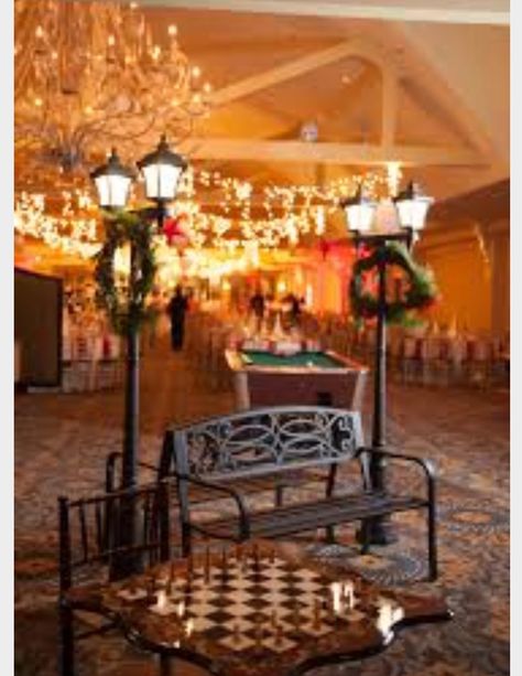 Banquet Themes, Paris Prom Theme, New York Theme Party, Valentine Banquet, Post Decor, Nyc Party, New York Bucket List, Paris Prom, Dj Table