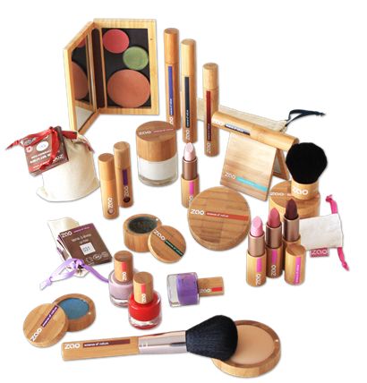 ZAO makeup. 100% natural and cruelty-free. Love the refillable bamboo packaging! #organicmakeup Bamboo Packaging, 0 Waste, Organic Makeup Brands, Eco Friendly Makeup, Waste Free Living, Galaxy Makeup, Natural Makeup Tips, All Natural Makeup, Sustainable Beauty