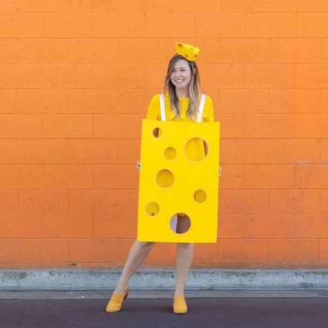 Carnaval Food, Cheese Halloween Costume, Halloween Costumes Modest, Modest Halloween Costumes For Women, Cheese Costume, October Treats, Creative Halloween Costumes For Women, Modest Halloween Costumes, Food Halloween Costumes