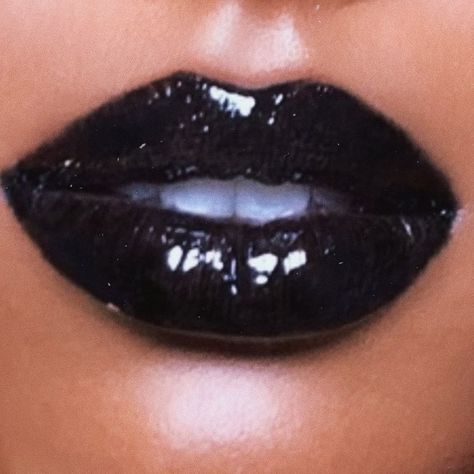 Black Lipstick Makeup, Crazy Lipstick, Hex Girls, Shiny Lipstick, Witch Makeup, Jasmine Tookes, Black Lipstick, Beautiful Curly Hair, Lips Shades