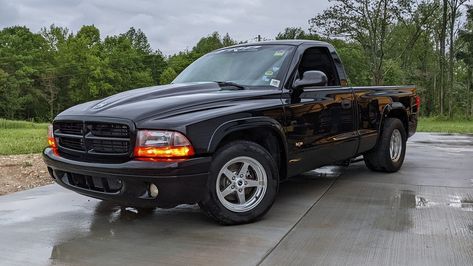 Dodge Dakota Rt, Race Truck, Stick Shift, Dodge Dakota, Dodge Trucks, Dodge Durango, Mid Size, Fuel Efficient, Drag Racing