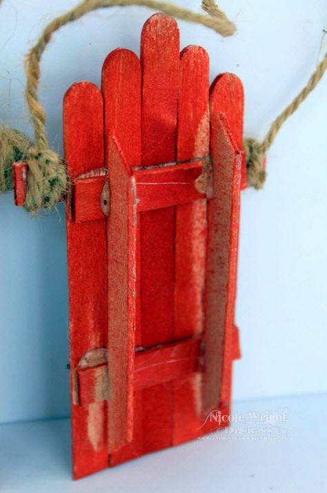 Christmas Crafts With Lolly Sticks, Sleigh Ornaments Popsicle Stick, Sleigh Craft, Sleigh Bells Ring, Popsicle Stick Christmas Crafts, Christmas Sled, Popsicle Crafts, Sleigh Bells, Luge