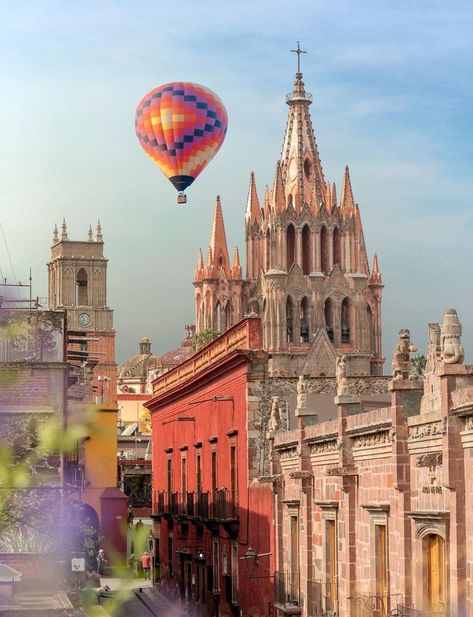 San Miguel de Allende, Guanajuato Hot Air Balloon Ride, Hot Air Balloon, Our World, Air Balloon, Hot Air, Barcelona Cathedral, Barcelona, Building, Travel