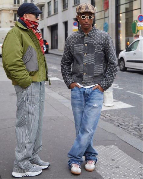 Nigo And Pharrell, Pharell Outfits, Pharell Williams Outfit, Pharrell Outfits, Pharrell Williams Outfits, Lv Streetwear, Pharrell Fashion, Pharrell Style, Pharell William