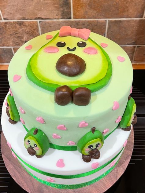 Avocado Birthday Cake Ideas, Avocado Cake Design, Avocado Birthday Cake, 1 Year Smash Cake, Avocado Theme, Avocado Stuff, Avocado Party, Fiesta Themed Party, Avocado Cake