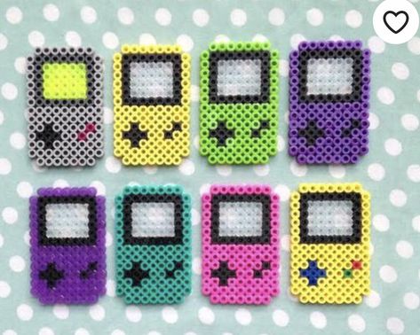 Melt Beads Patterns, Easy Perler Bead Patterns, Pixel Beads, Melty Bead Patterns, Pearl Beads Pattern, Easy Perler Beads Ideas, Fuse Bead Patterns, Hama Beads Design, Perler Bead Templates