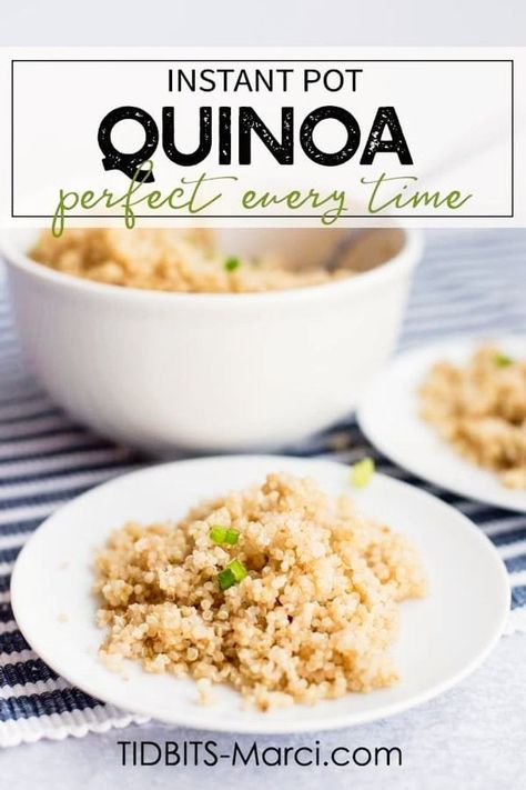 Instant Pot Quinoa is so quick and easy in the pressure cooker. This healthy, whole grain side dish can be cooked in 1 minute in your instant pot. || tidbits-marci.com Pressure Cooker Quinoa, Instant Pot Quinoa Recipes, Quinoa Health Benefits, Perfect Quinoa, Instant Pot Quinoa, Quinoa Benefits, Quinoa Bites, Making Quinoa, Ww Freestyle