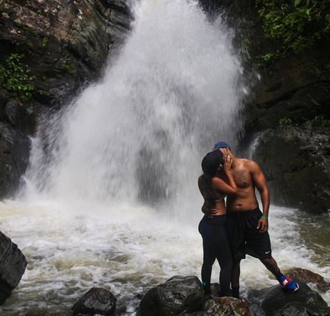 Black Couple Hiking Aesthetic, Waterfall Date Aesthetic, Black Couple Adventure, Couples Camping Romantic, Black Couple Vacations, How To Be Seductive, Couple Camping, Couples Camping, El Yunque Rainforest