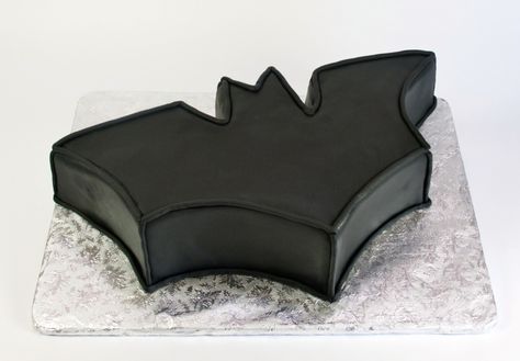 Batman Shaped Cake, Bat Cakes Birthday, Bat Shaped Cake, Batman Cake Aesthetic, Bat Cake Birthday, Bat Birthday Cake, Platonic Wedding, Batman Grooms Cake, Spooky Cakes