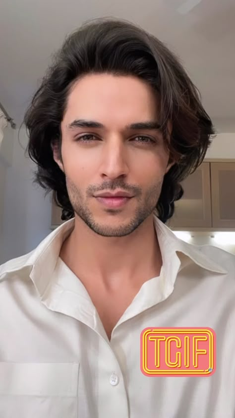 Lord Karna, Siddharth Gupta, Very Short Hair Men, Men Fade Haircut Short, Medium Length Wavy Hair, Man Bun Hairstyles, Mens Haircuts Short Hair, Guy Haircuts Long, Wavy Hairstyles Medium