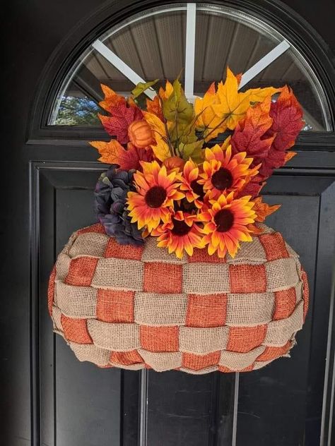 Fall Crafts Wreaths & Garlands, Pumpkin Frame Wreath, Wire Pumpkin Wreath Diy, Dollar Tree Wire Pumpkin, Pumpkin Wreath Form Ideas, Wire Pumpkin Wreath, Pumpkin Shaped Wreath, Pumpkin Wreath Form, Pumpkin Mesh Wreaths