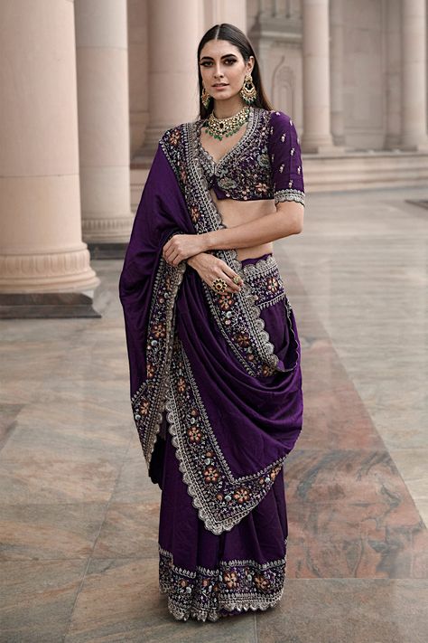 Jayanti Reddy, Purple Saree, Embroidered Saree, Saree Blouse Designs Latest, Stylish Blouse Design, Blouse Designs Latest, Stylish Blouse, Stylish Sarees, Blouse For Women