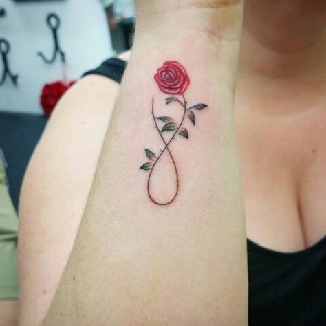 Tattoos With Mom, Bud Tattoo, Mom Daughter Tattoo, Rose Bud Tattoo, Pretty Tattoo Ideas, Rose Tattoo With Name, Pink Ribbon Tattoos, Mom Daughter Tattoos, Rosary Tattoo