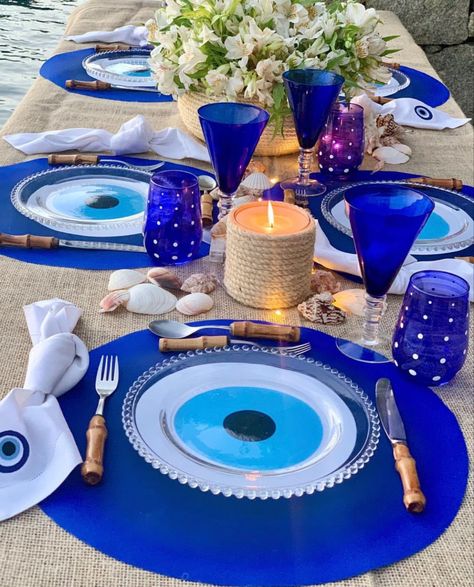 Blue Table Settings, Dinner Table Decor, Mother Birthday, Blue Table, Banana Split, Dinner Sets, Dinner Table, Kitchen Tools, Table Setting